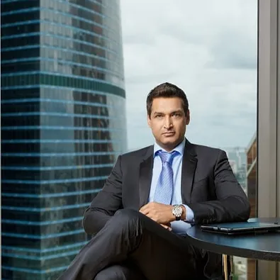 آقای دکتر...